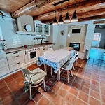 Apartamento Bakos Pincészet Csobánc Bástya és Borterasz