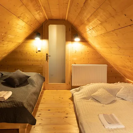 Bakos Pinceszet Csobanc Bastya Es Borterasz Appartement